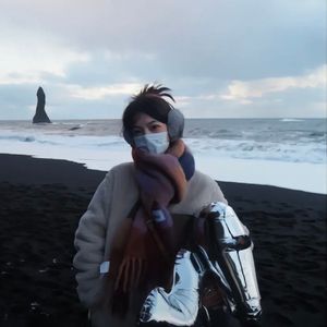 大鸡巴操骚逼免费
